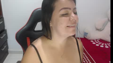 Nata Ramirez online show from August 12, 8:38 am