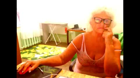 natali online show from August 12, 8:16 am