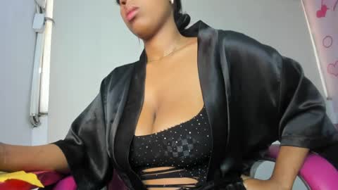 NATALI KIDMAN online show from August 1, 5:41 pm