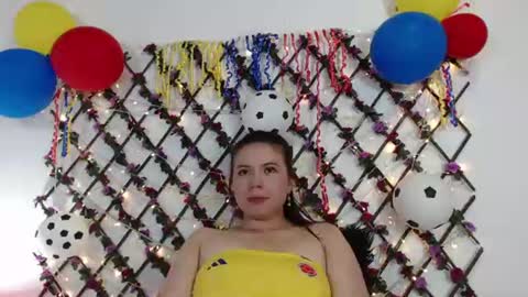 Natalia Walker online show from July 7, 6:01 pm