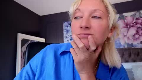 Natalie online show from August 13, 8:17 am