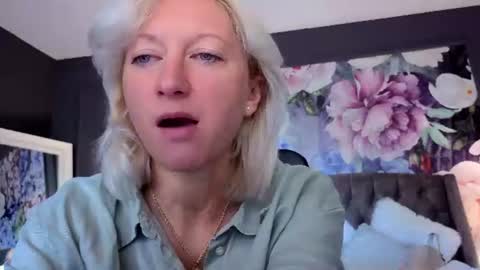 Natalie online show from August 15, 6:50 am