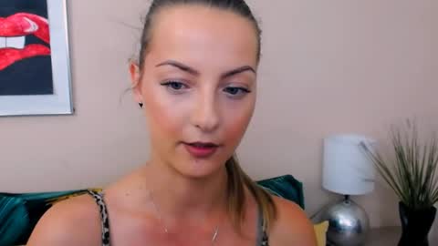 NatalieSexy online show from June 23, 6:25 am