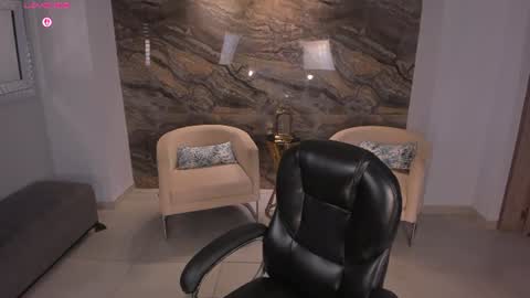 Natalie Lewis online show from September 1, 12:17 pm