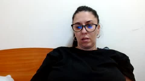 natally online show from August 6, 12:26 pm