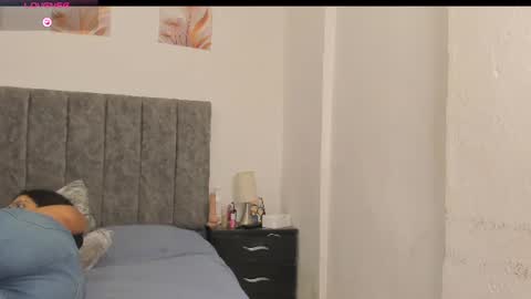 natalystevens online show from August 10, 2:18 pm