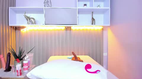 Nataly  online show from August 7, 1:44 pm