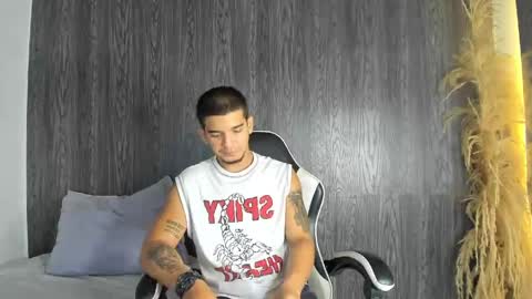 natan_77 online show from May 11, 11:23 am
