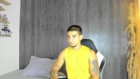 natan_77 online show from May 12, 11:32 am