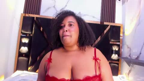 natasha_eboni online show from August 5, 7:39 am