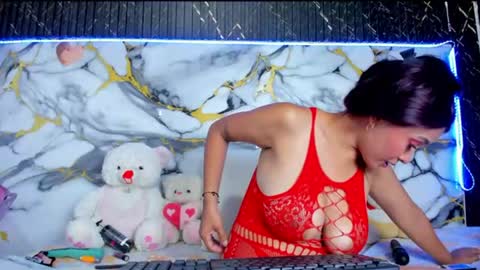 natasha  69 online show from August 7, 12:49 pm