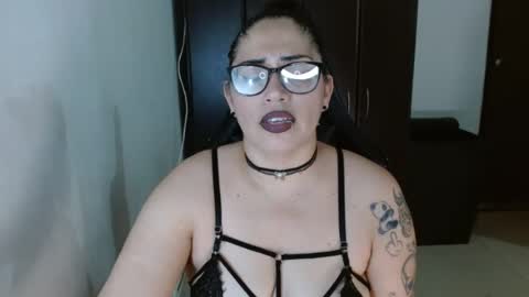 Natasha Smithe  online show from June 26, 3:43 am
