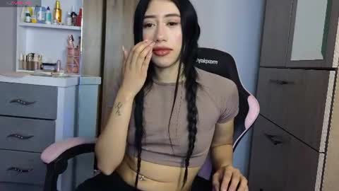 NATHALIA online show from August 12, 3:31 am