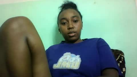 natha259706 online show from August 10, 10:38 am