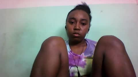 natha259706 online show from August 11, 1:57 pm