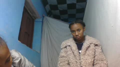 nathalia069 online show from July 8, 7:07 pm