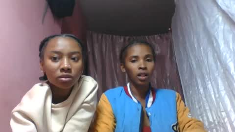 nathalia069 online show from July 19, 5:42 am