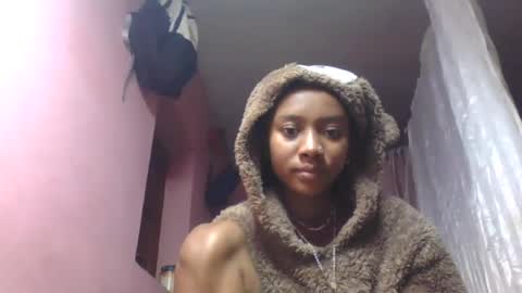 nathalia069 online show from August 12, 9:00 am