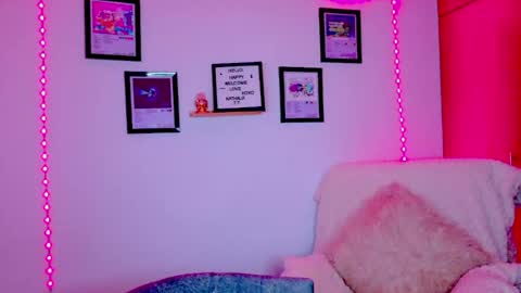 Nathalia Ramirez online show from August 5, 1:47 am