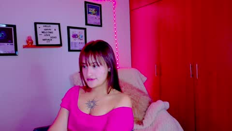 Nathalia Ramirez online show from August 6, 8:13 am