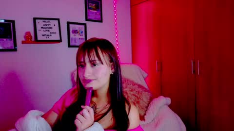 Nathalia Ramirez online show from August 6, 9:19 am
