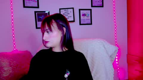 Nathalia Ramirez online show from August 11, 1:51 am