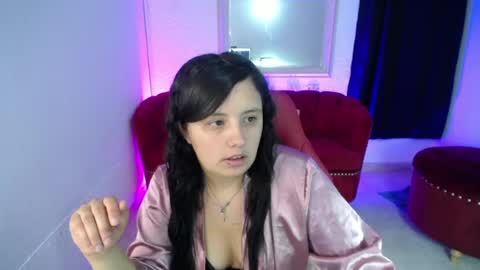 nathaly low online show from August 5, 12:25 pm