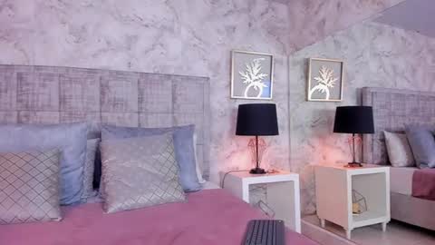 NathalyMoore online show from July 30, 9:54 pm