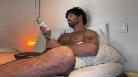 Nathaniel online show from August 7, 8:42 pm