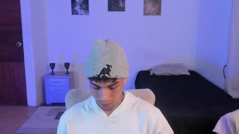 Nathan online show from August 10, 5:09 am