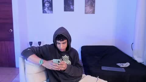 Nathan online show from August 11, 8:27 am