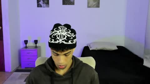 Nathan online show from August 13, 4:59 am