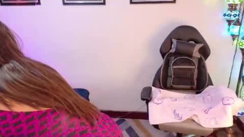 Nathalia online show from June 29, 5:59 pm