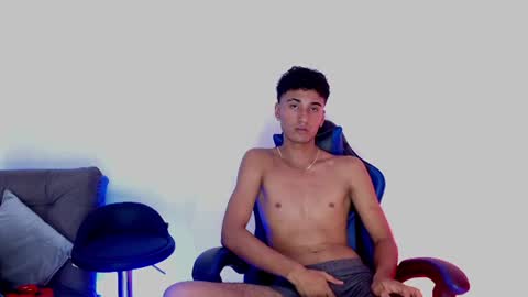Matias online show from August 7, 8:42 pm