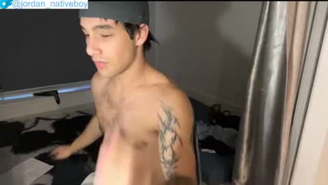 native_boy2 online show from June 22, 5:19 am