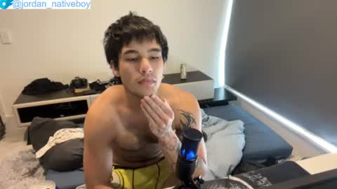 native_boy2 online show from June 28, 11:19 pm