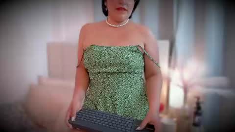 Nathalie online show from July 19, 5:09 am