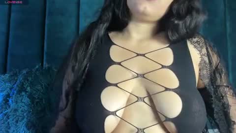Naty online show from August 6, 11:42 am