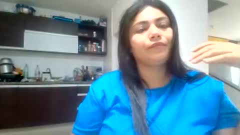 natty_santamaria online show from August 5, 9:02 pm