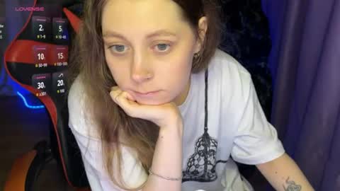 natural_babe666 online show from July 24, 11:19 pm