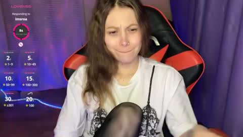 natural_babe666 online show from July 25, 1:31 am