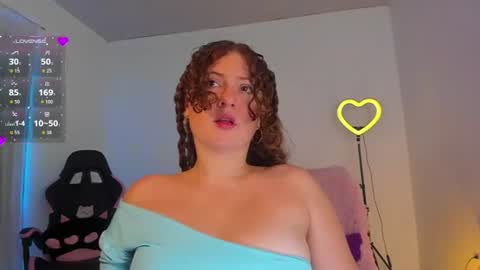 natural_ginger5 online show from July 7, 11:41 pm