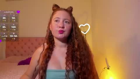 natural_ginger5 online show from July 27, 5:18 pm