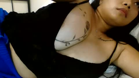 naughty080592 online show from August 15, 7:34 am