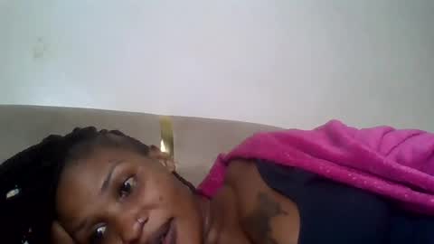 naughty8779 online show from August 10, 11:06 pm