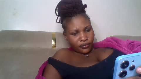 naughty8779 online show from August 11, 12:12 am