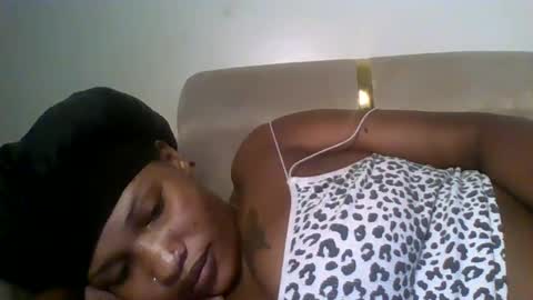 naughty8779 online show from August 12, 5:54 am