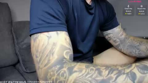 Alex Walker online show from August 7, 8:31 pm