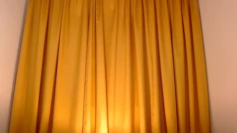 naughty_ayaa online show from August 14, 4:32 pm