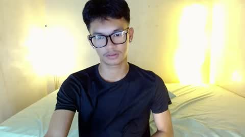 itzme cyril online show from August 14, 2:21 pm